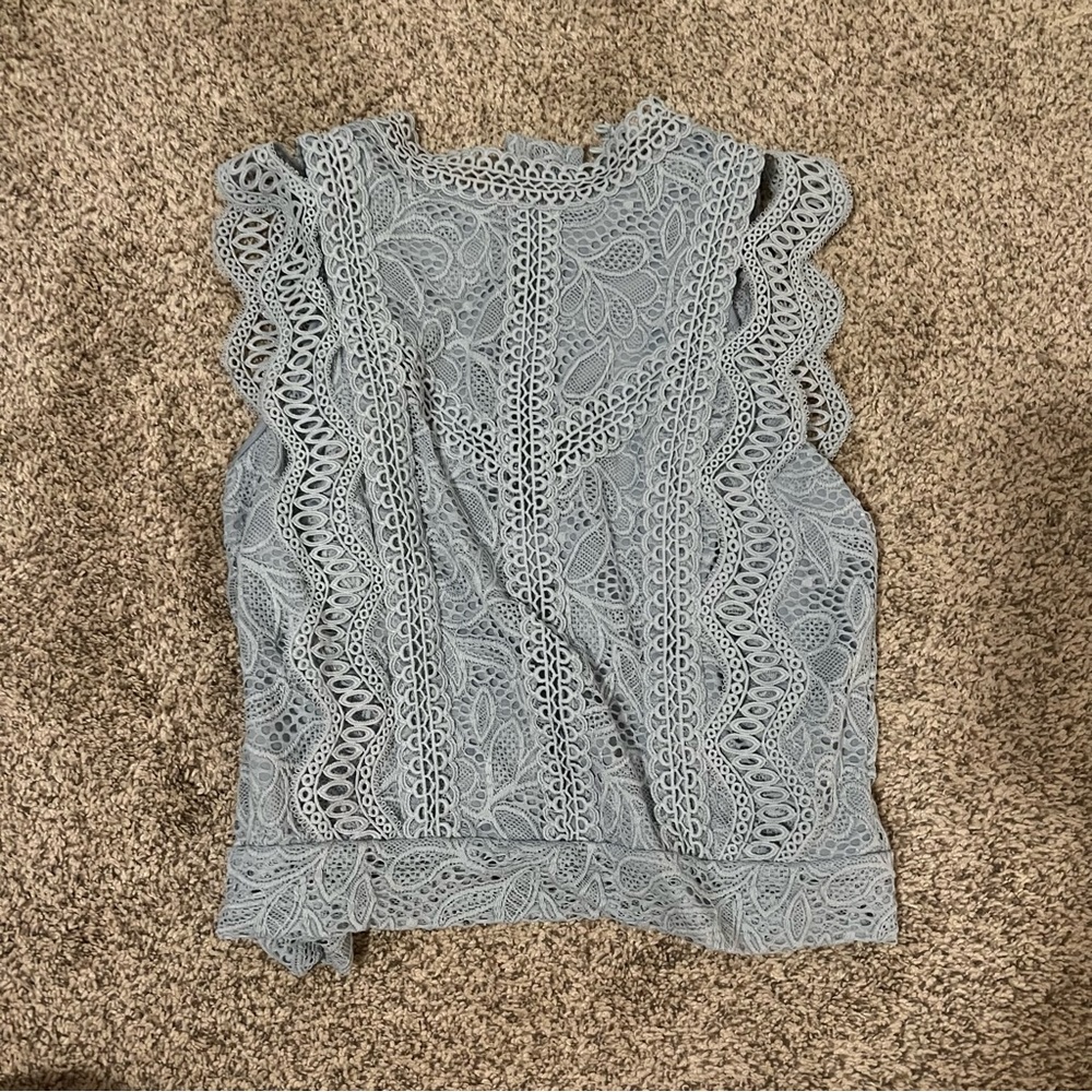 Willow & Root Tie Lace Open Back Blouse